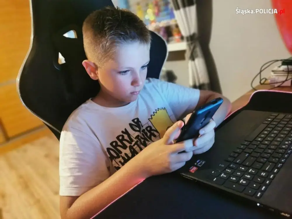 Zagrożenia dla dzieci w Internecie - wskazówki dla rodziców