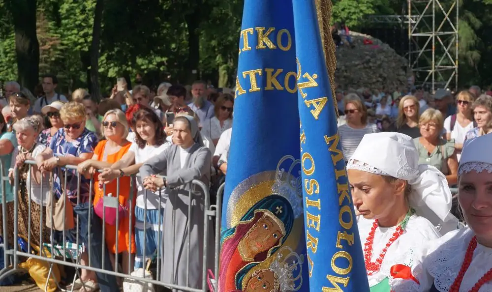 Pielgrzymka Kobiet i Dziewcząt na Wzgórzu Kalwaryjskim